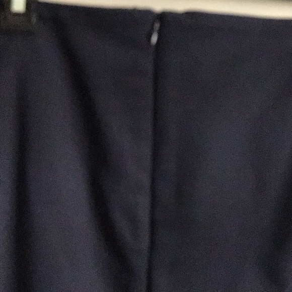 NWT Cleo navy pencil skirt. - Picture 3 of 4